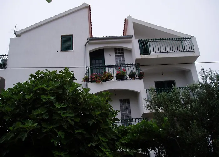Apartments Nada