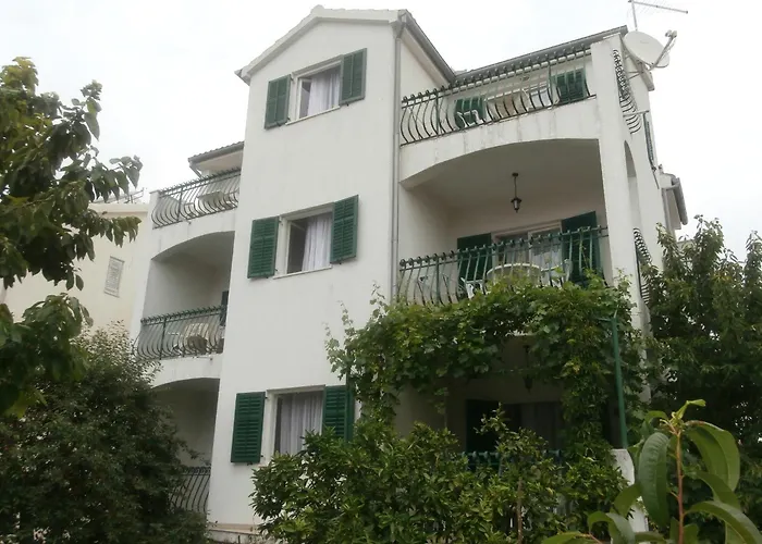 Apartments Nada
